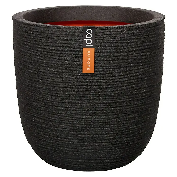 Capi Europe Nature Rib NL Pflanztopf Rib - Außenmaß (Ø x H): 35 x 34 cm, Schwarz, Kunststoff - Schwarzer Capi Europe Blumentopf mit markanter, horizontaler Rippenstruktur und orangefarbenem Innenraum. Ideal für Innen- und Außenbereiche.