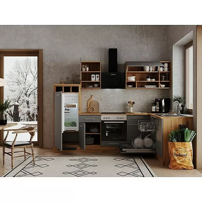 Respekta Winkelküche Hilde - Breite: 280 cm, Grau, Matt, Holzoptik, Mit Elektrogeräten - Eine moderne Küche mit offenen Holzregalen und grauen Schränken, ausgestattet mit Geräten und Blick auf eine verschneite Winterlandschaft.