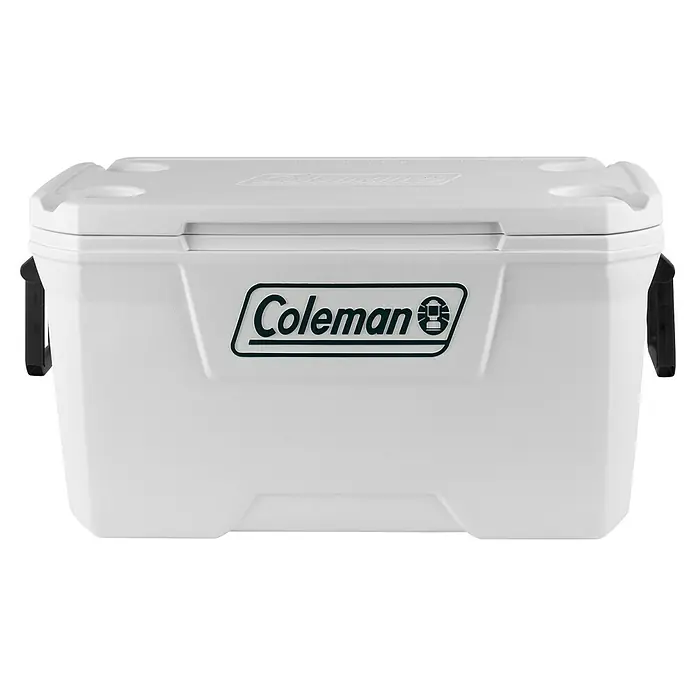 Coleman Nevera de camping Xtreme Marine - L x An x Al: 39,5 x 79 x 43,5 cm, Blanco, 66 l - Nevera portátil blanca Coleman con asas para facilitar el transporte y el logotipo de Coleman en la parte delantera.