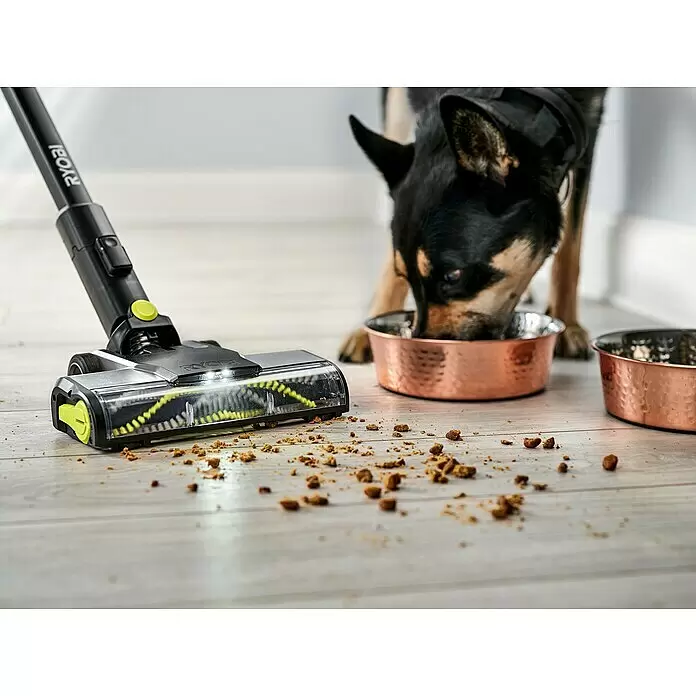 Ryobi ONE+HP Akku-Staubsauger RSV18X-1X40G - 18 V, 1 Akku, 4 Ah, Behältervolumen: 0,8 l - Anwendungsbeispiel