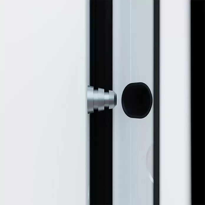 FM Türen Nebeneingangstür ATU68-520 - 90 x 207 cm, DIN Anschlag: Rechts, Weiß - Silberner abgestufter Türstopper trifft auf schwarzen runden Fang auf weißen Oberflächen.