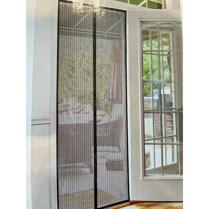 Türvorhang Moskito Click - Schwarz, B x H: 100 x 230 cm - Hier ist eine magnetische Fliegengittertür für Insektenabwehr. Das Moskitonetz ist einfach zu montieren und bietet einen guten Schutz vor Insekten.