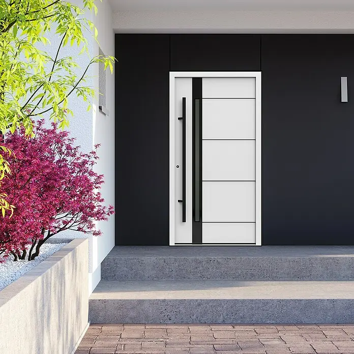 Gerda Haustür Thermo Prime 75 Rodan - 100 cm x 210 mm, DIN Anschlag: Links, Weiß, Schwarze Details - Moderne Haustür in Weiß mit schwarzem Griff und Akzenten, eingebettet in eine stilvolle Fassade mit Pflanzen.