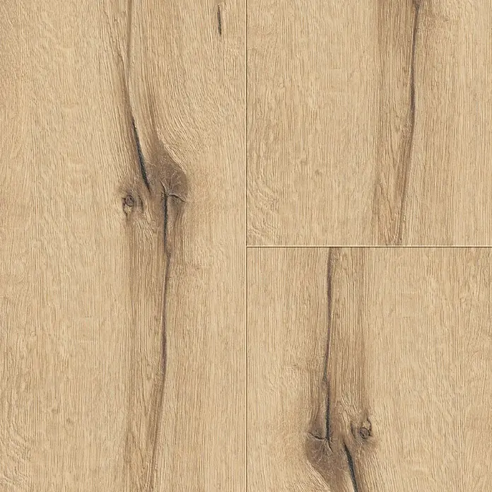 Living by Haro Laminatmuster Eiche Sahara - 290 x 193 x 7 mm, Landhausdiele - Nahaufnahme von vier hellbraunen Laminatdielen mit Astlöchern und Maserung, die eine natürliche Holzoptik imitieren.