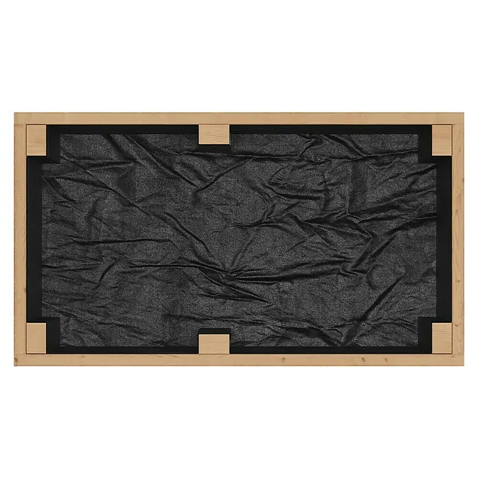 Hochbeet - 102 x 57,5 x 72 cm, Holz, Natur - Das Bild zeigt ein Hochbeet mit Holzbalken und einer schwarzen Folie. Das Beet ist rechteckig und die Folie ist zerknittert.