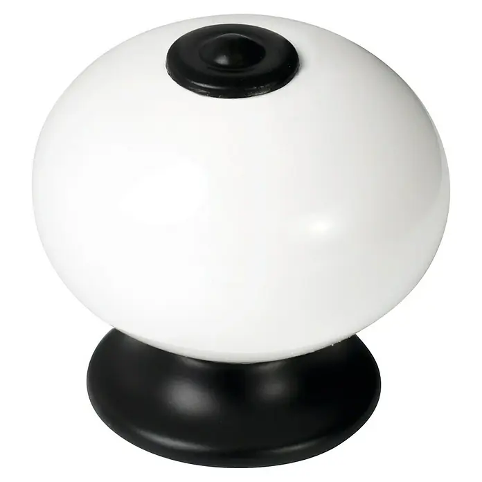 Nesu Pomo para muebles - Ø x Al: 39 x 39 mm, Porcelana, Blanco/Negro - Primer plano de un objeto decorativo con una esfera blanca sobre una base negra y un botón negro en la parte superior.