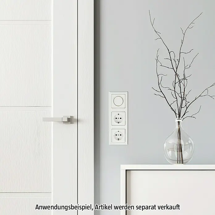 Jung AS 500 Abdeckrahmen AS583WW - Alpinweiß, 3-fach, Kunststoff - Elegante Wandsteckdose mit Schalter. Die formschöne Kombination aus Schalter und Steckdosen passt ideal in moderne Wohnräume.
