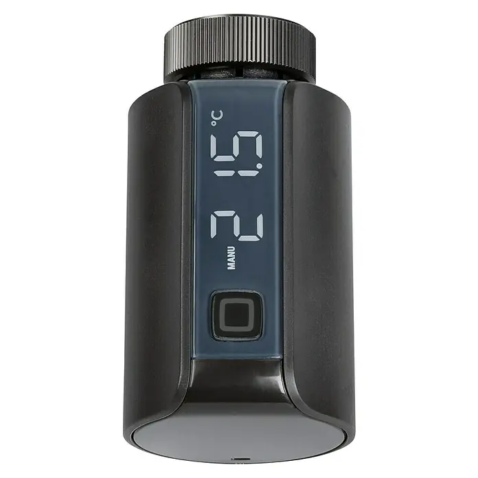 Homematic IP Heizkörper-Thermostat Evo HmIP-eTRV-E-A - Ventilanschluss: M30 x 1,5 mm, Batteriebetrieben, 94 x 53 x 55 mm, Anthrazit - Nahaufnahme eines elektronischen Heizkörperthermostats mit digitaler Anzeige.