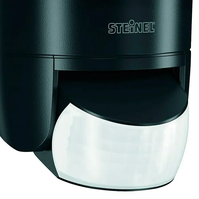 Steinel LED-Sensor-Strahler XLED home 2 S schwarz - 13,7 W, L x B x H: 161 x 180 x 218 mm, Schwarz, IP44 - Nahaufnahme eines schwarzen Steinel Bewegungsmelders mit einem weißen Sensorbereich für den Außenbereich.