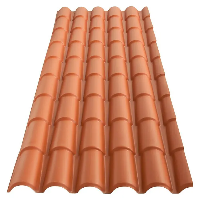 Odem Placa de cubierta Icoppo - Terracota, 2,95 m x 99 cm x 2 mm, PVC - Imagen de una teja de terracota, destacando su forma curva y diseño ondulado característico.