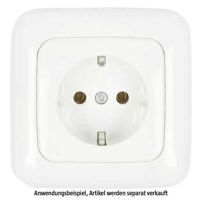 Busch-Jaeger Reflex SI Abdeckrahmen 2511-214 - Alpinweiß, 1-fach, Kunststoff - Detailaufnahme einer weißen Schuko-Steckdose mit Schutzleiterkontakten für sichere Stromversorgung im Haushalt.