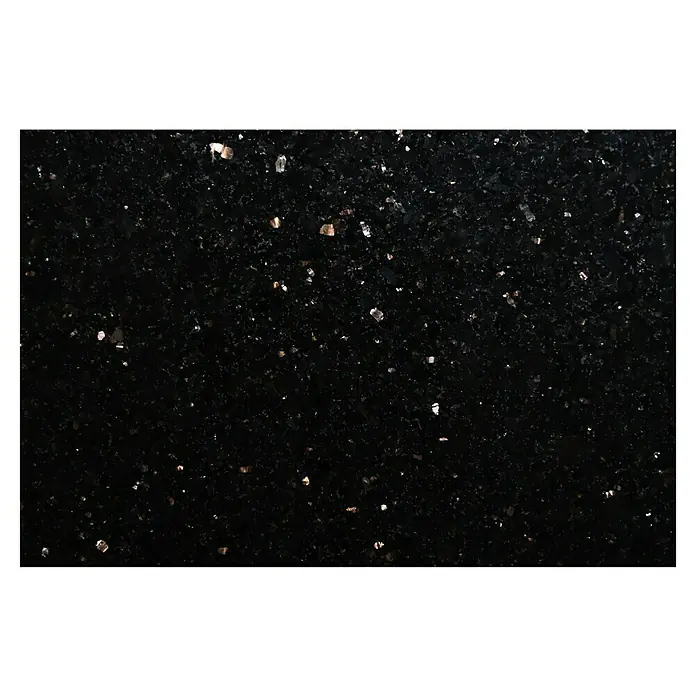 Fensterbank Star Galaxy - 151 x 40 x 2 cm, Schwarz, Naturstein - Nahaufnahme von schwarzem Granit mit glänzenden Einschlüssen, ideal für elegante Arbeitsplatten und Bodenbeläge.