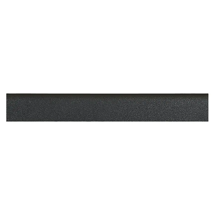 Sockelfliese Smart Lux - 8,3 x 60 cm, Schwarz, Glänzend - Nahaufnahme einer schwarzen, strukturierten Oberfläche, ideal für Hintergründe oder Texturen in Designprojekten.