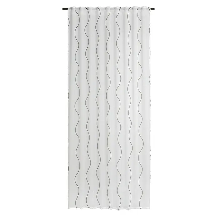 Elbersdrucke Schlaufenbandschal Curve - B x H: 140 x 255 cm, 100 % Polyester, Weiß/Grau - Ein weißer, transparenter Gardinenschal mit wellenförmigen, grauen Linien hängt vor einem schwarzen Hintergrund. Die Gardine ist blickdicht.
