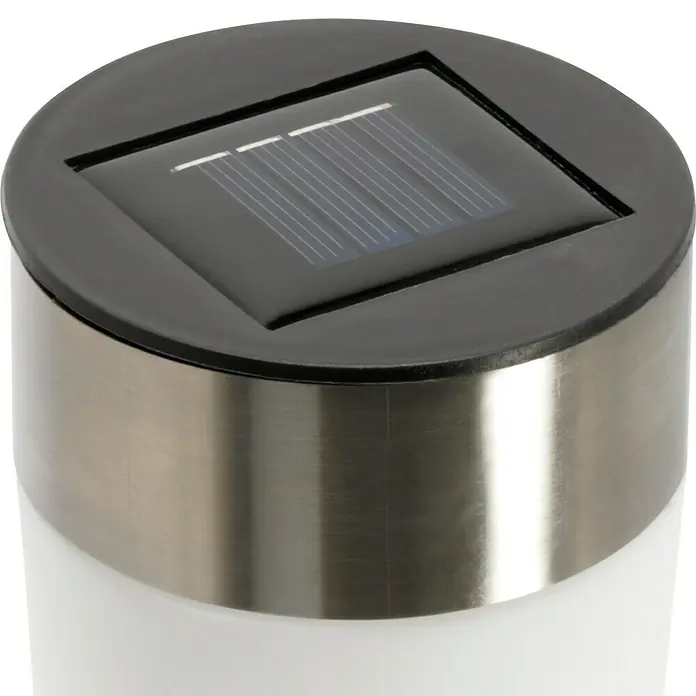 Starlux Solarleuchten-Set Big - Nickel, IP44, 3 lm - Nahaufnahme einer Solarleuchte mit schwarzem Deckel und Solarpanel, ideal für Garten und Außenbereich.