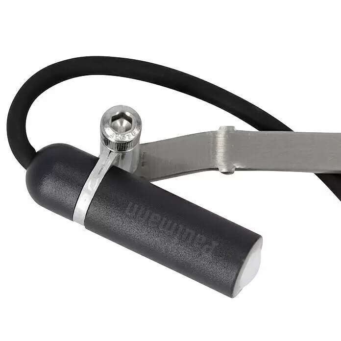 Paulmann Plug & Shine LED-Gartenspot Plantini - 2 W, Erdspieß, Höhe: 22,3 cm, 24 V - Schwarzer texturierter Griff mit weißer Endkappe, silberner Metallklemme, Innensechskantschraube und schwarzem Kabel, mit "Paumann"-Prägung.