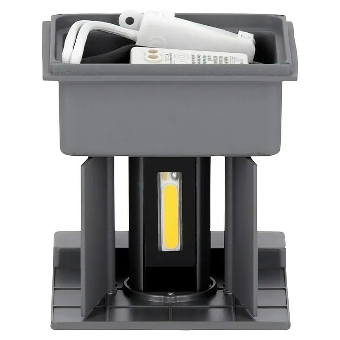 Starlux LED-Sensor-Außenwandleuchte Umea - 10 W, L x B x H: 10 x 10 x 10 cm, Anthrazit, Warmweiß - Nahaufnahme einer modernen, grauen LED-Wandleuchte, die ein warmes, einladendes Licht ausstrahlt. Das minimalistische Design betont die energieeffiziente Technologie.