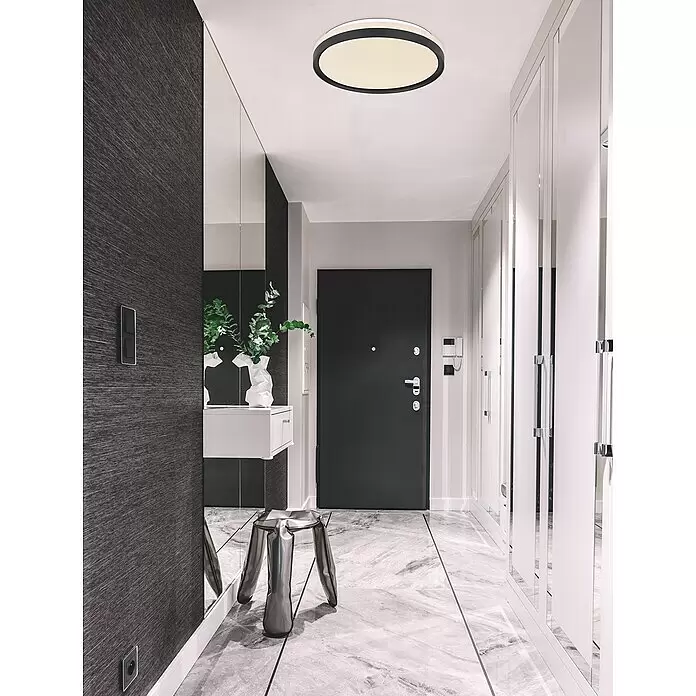 Globo LED-Deckenleuchte rund SONNY - 18 W, Ø x H: 39 x 8 cm, Weiß, Sonstige - Runde Deckenleuchte mit schwarzem Rahmen und weißem Diffusor beleuchtet einen modernen Flur.