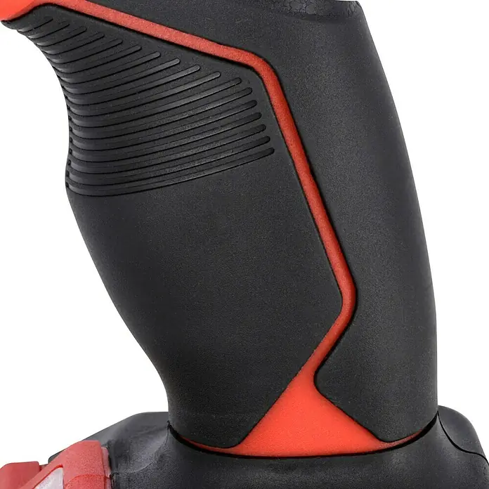 Einhell PXC 18V Taladro atornillador de batería TC-CD 18/35 Li-Solo - 18 V, Sin batería, 35 Nm - Detalle del mango ergonómico negro con detalles rojos de una herramienta eléctrica, diseñado para un manejo cómodo.