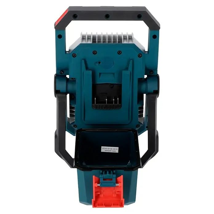 Bosch Professional AMPShare 18V LED-Akkustrahler GLI 18V-2200 C - 18 V, Ohne Akku, 2.200 lm - Rückansicht einer akkubetriebenen Baustellenleuchte mit Batterieanschluss und roter Verriegelung am unteren Ende.