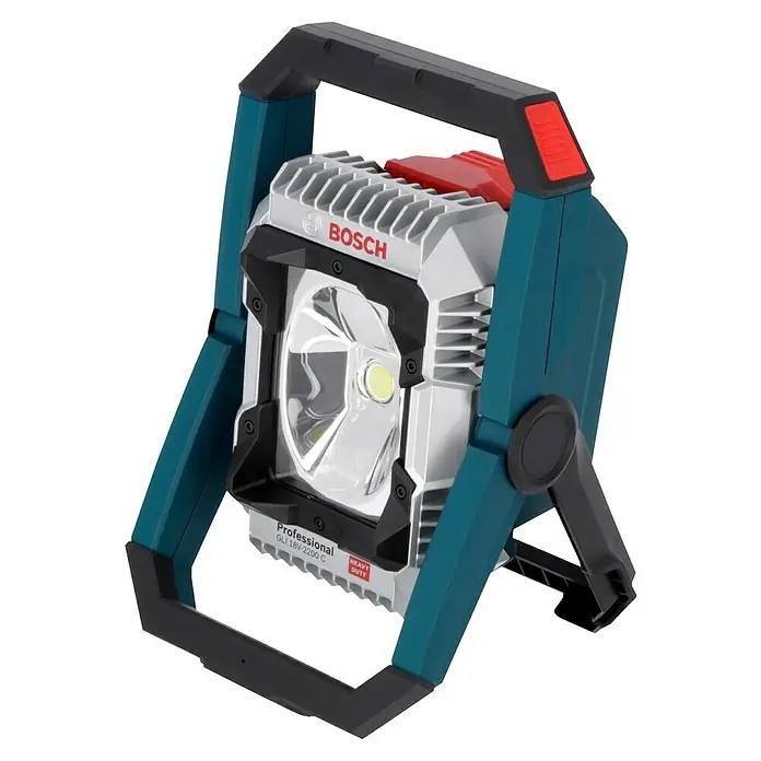 Bosch Professional AMPShare 18V LED-Akkustrahler GLI 18V-2200 C - 18 V, Ohne Akku, 2.200 lm - Akku-Baustrahler von Bosch mit hellem LED-Licht und robustem Gehäuse für den professionellen Einsatz auf Baustellen.