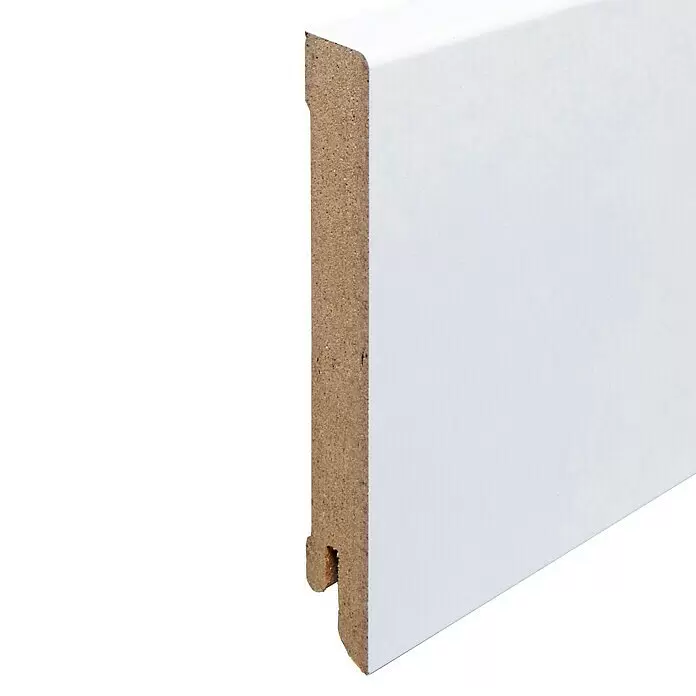 Sockelleiste - 240 x 1,6 x 10 cm, MDF - Weiße MDF-Sockelleiste im Querschnitt mit sichtbarem Kern und Kabelführungsnut.