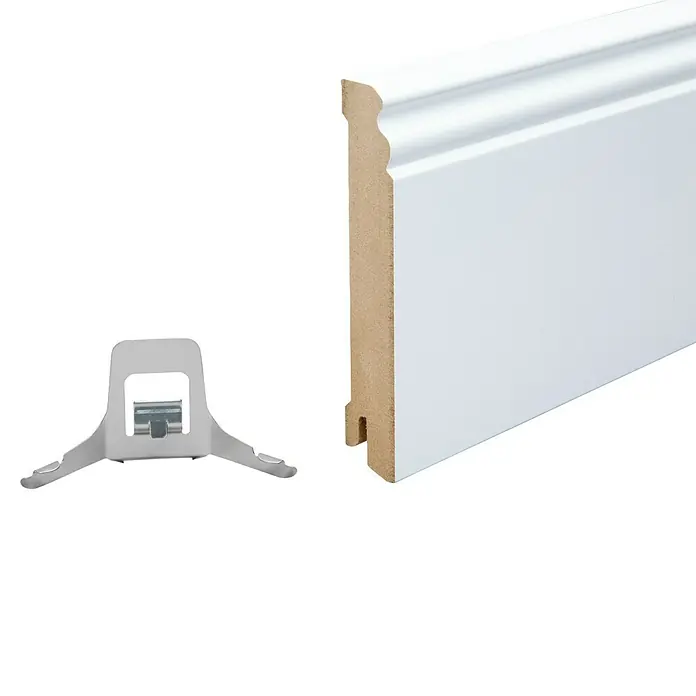 Sockelleiste - 244 x 1,8 x 11,5 cm, MDF - Weisse Sockelleiste mit Befestigungsclip. Elegante, moderne Leiste für einen stilvollen Übergang zwischen Wand und Boden.