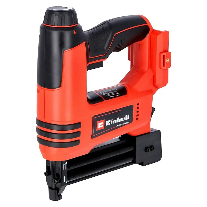 Einhell PXC 18V Clavadora de batería TE-CN 18 Li - Solo - 18 V, Sin batería, Longitud del clavo: 15 mm - 32 mm, Ancho del soporte: 5,7 mm, Grosor del clavo: 1 mm - Imagen de una grapadora inalámbrica Einhell con cuerpo rojo y mango negro para tareas de fijación versátiles.