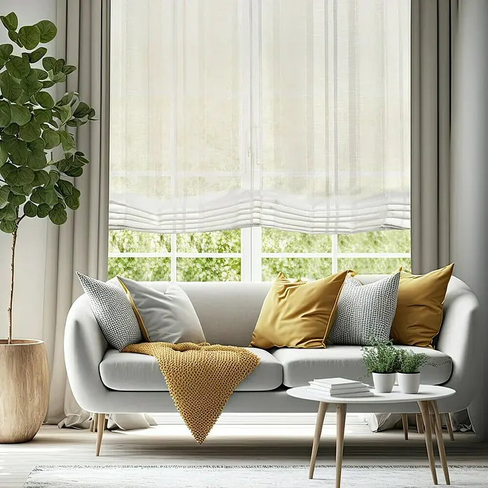 Estor plegable Raya Vertical - An x Al: 120 x 175 cm, Gris - Una elegante sala de estar con un sofá blanco, cojines amarillos y una ventana luminosa con persianas blancas que crea un ambiente acogedor.
