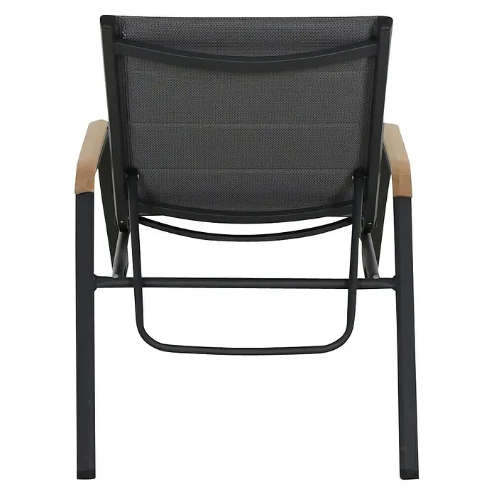 Siena Garden Tesoro Sonnenliege mit Teakapplikation - L x B x H: 195 x 69,5 x 108 cm, Anthrazit - Rückansicht eines Gartensessels mit Holzarmlehnen und einem grauen Netzgewebe, der einladend und komfortabel wirkt.
