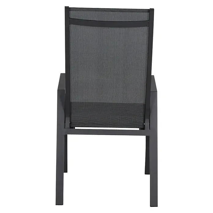 Siena Garden Stapelstuhl Savona - Aluminium, Stapelbar, Anthrazit, B x T x H: 57,5 x 64 x 112,5 cm - Nahaufnahme eines grauen Gartenstuhls mit einem Rahmen aus dunklem Metall.