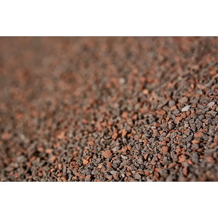 Rigips Rigidur Ausgleichsschüttung - 50 l - Gemischtes rotbraunes und graues Kiesgranulat.