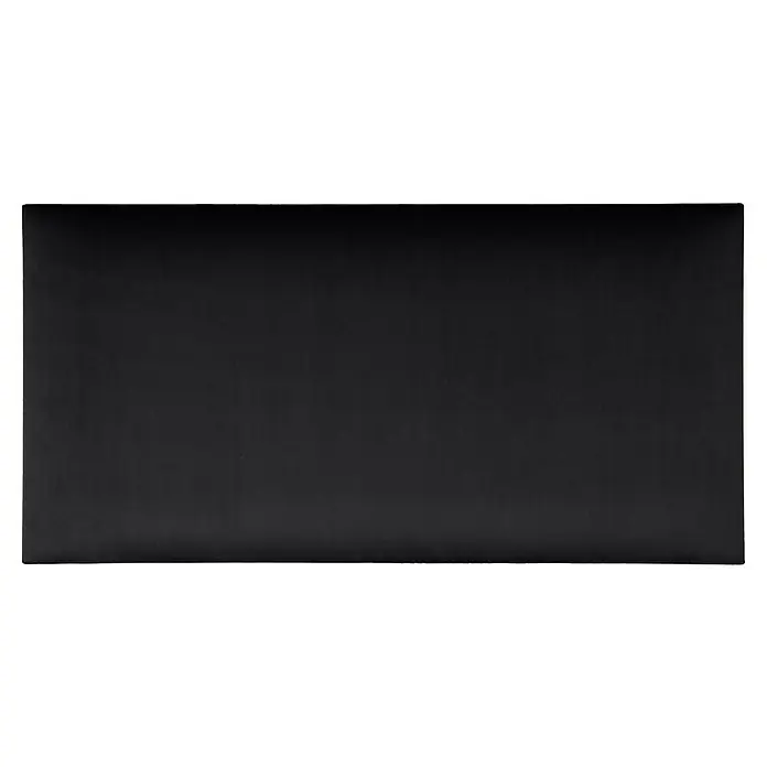 Fllow Wandpolster Velvet - Schwarz, L x B: 60 x 30 cm - Eine matte, schwarze Oberfläche füllt das Bild, die minimalistische Ästhetik und die tiefe Farbgebung hervorhebt.