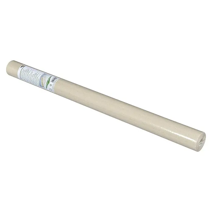 Nips Packpapier BIO - L x B: 25 x 0,71 m - Eine Rolle aus Malervlies, verpackt in durchsichtiger Folie, liegt auf einem schwarzen Hintergrund. Ideal zum Abdecken beim Renovieren.