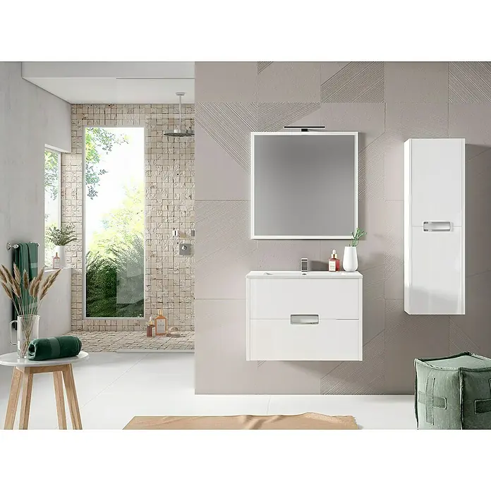 Mueble bajo de lavabo Montana - 45 x 70 x 50 cm, Blanco - Baño con mueble de lavabo blanco con espejo y armario alto contra una pared elegante.