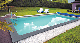 eingebauter Luxus-Pool