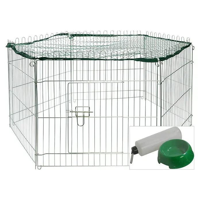 Dobar Freilaufgehege - 112 x 98 x 56 cm, Grau - Bild eines Laufstalls für Kleintiere mit einem grünen Netzbezug und einem Wassernapf und einer Flasche im Vordergrund.