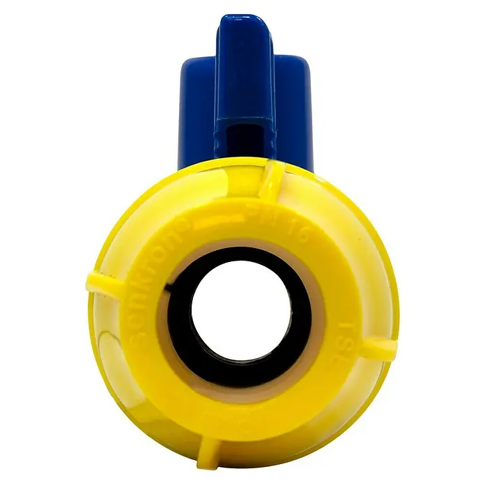 Válvula esférica PE para riego - Diámetro: 25 mm, Polietileno - Primer plano de una válvula amarilla Senkron TSE PN 16 con mango azul, que muestra su construcción robusta y fiable.