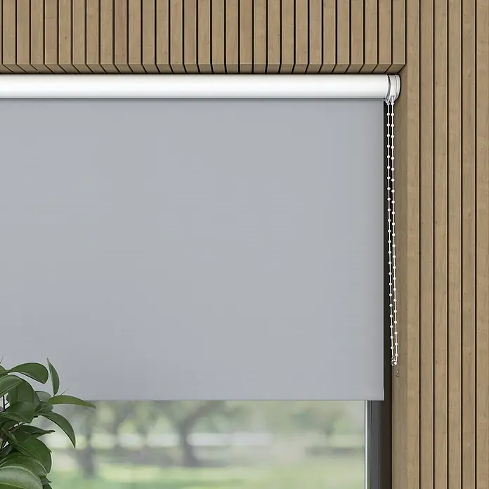 Verdunkelungsrollo - B x H: 80 x 275 cm, Hellgrau - Graue Rollos mit weißer Rollomechanik für Fenster mit Blick ins Grüne, ideal für Wohnräume.