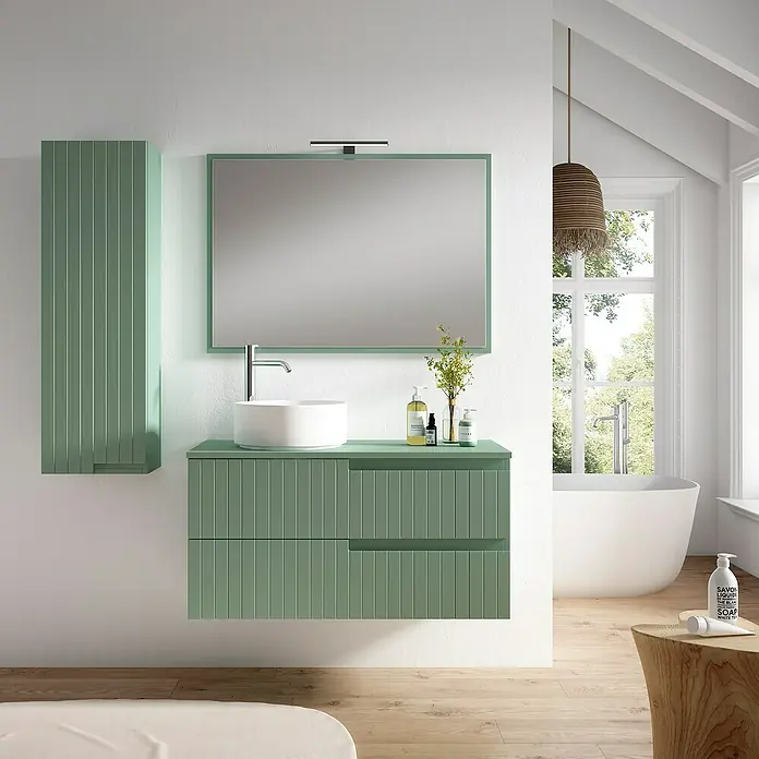 Armario colgante de baño Claire - L x An x Al: 25 x 35 x 110 cm, Olivo - Elegante baño con mueble de lavabo verde menta, espejo y armario alto. Diseño moderno complementado con elementos de madera.