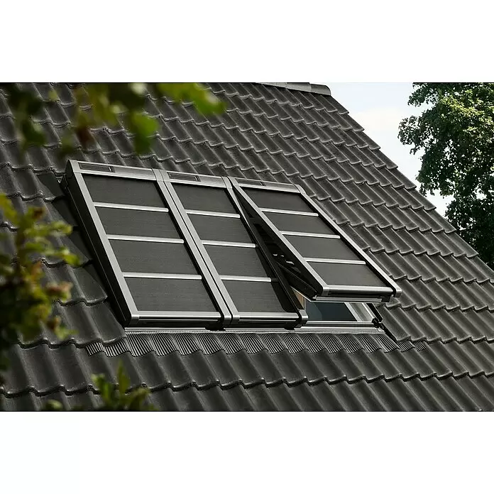 Velux Hitzeschutz-Markise Solar SSS - Passend für Fenstertyp: GGU, GGL, GPU, GPL, GHU, GHL, Passend für Fenstergröße: FK06, F06 - Stimmungsaufnahme
