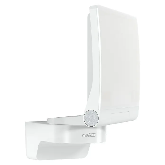 Steinel LED-Außenleuchte XLED home 2 weiß - Farbe Gehäuse: Weiß, IP44, 13,7 W - Nahaufnahme einer weißen STEINEL-Sensorleuchte mit einer grauen Drehscheibe, die auf einer schwarzen Oberfläche montiert ist.