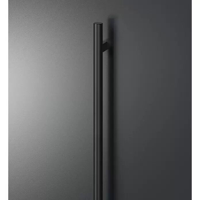 Portofino Blackline Edition Haustür 702PF Nero LA - 110 x 210 cm, DIN Anschlag: Links - Detailaufnahme