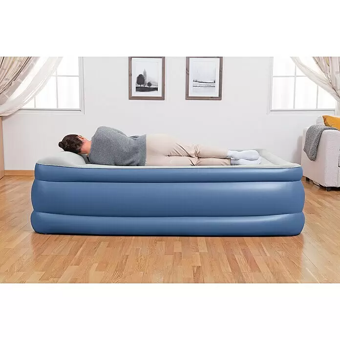 Bestway Luftbett Vento - L x B x H: 203 x 152 x 56 cm, Integrierte Luftpumpe - Anwendungsbeispiel