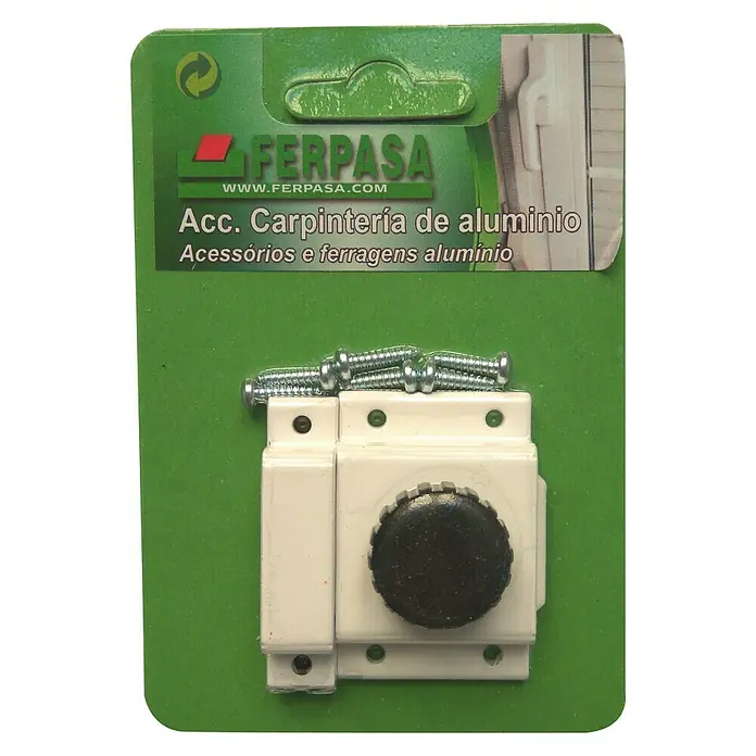 Pestillo deslizante - Blanco - Imagen de un pestillo de puerta de aluminio Ferpasa completo con tornillos en un embalaje verde.