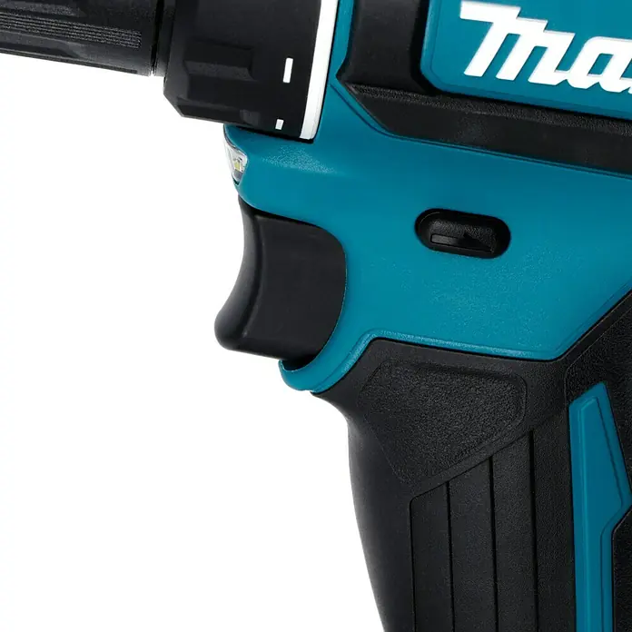 Makita LXT 18V Akku-Bohrschrauber DDF485RTJ + Artikelnr. 33855482 hinzufügen* - 18 V, 2 Akkus, 5 Ah, 50 Nm - Detailaufnahme eines Makita Akku-Bohrschraubers, der die ergonomische Form und Bedienelemente hervorhebt.