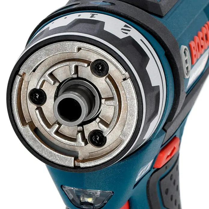 Bosch Professional Akku-Bohrschrauber GSR 12V-15 FC - 12 V, 2 Akkus, 2 Ah, 30 Nm, 11 -tlg. - Nahaufnahme eines blauen Bosch-Akkuschraubers, der die Details des Bohrfutters und des Drehzahlreglers hervorhebt.