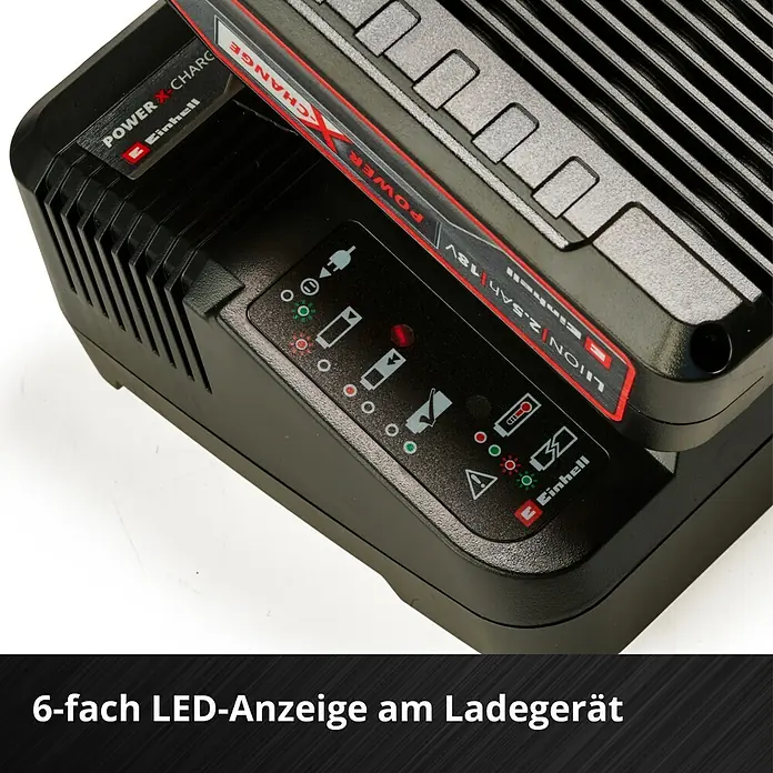 Einhell Power X-Change 18V Akku & Ladegerät PXC-Starter-Kit - 18 V, 1 Akku, 4 Ah - Nahaufnahme eines Einhell-Ladegeräts mit LED-Anzeige, das den Ladestatus des Akkus anzeigt.\n