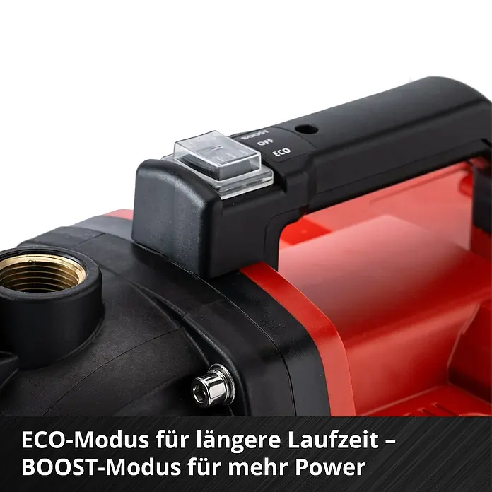 Einhell Power X-Change 18V Akku-Gartenpumpe AQUINNA 36/30 - Ohne Akku, Max. Fördermenge: 3.000 l/h - Nahaufnahme einer roten und schwarzen Gartenpumpe mit Schalter für Boost-, Aus- und Eco-Modus.