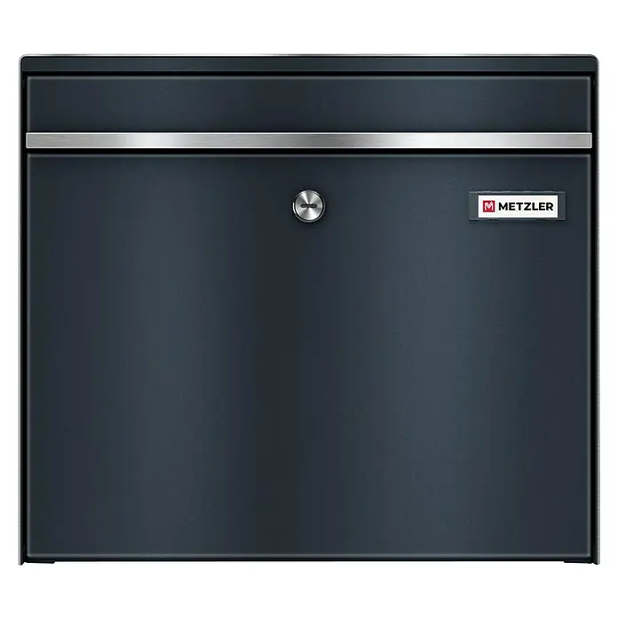 Metzler Wandbriefkasten BK212 - L x B x H: 11,6 x 39 x 34,3 cm, Anthrazit, Edelstahl, Posthaltebügel - Grauer Metzler Briefkasten mit silbernem Griff und Logo. Ideal für den Außenbereich, schlichtes und elegantes Design für jede Hauswand.